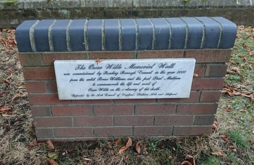 Oscar Wilde Memorial Walk